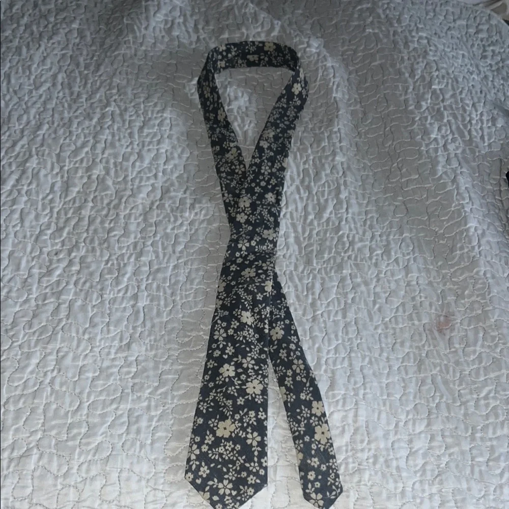 Elegant Black and White Floral Scarf